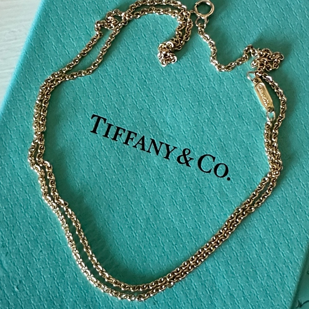 Tiffany & Co medium gold necklace